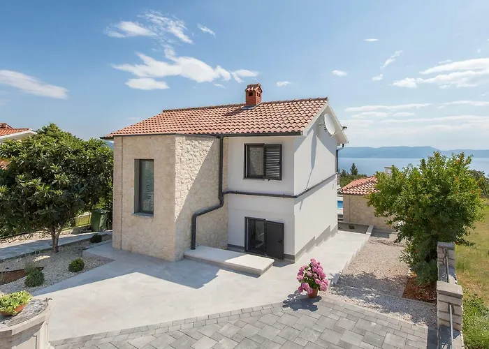 Maris Villa